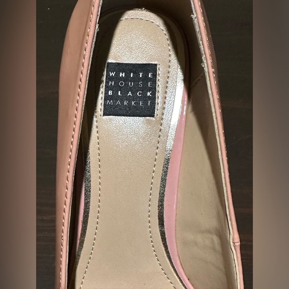 Brand NWOT White House Black Market pink patent leather pumps size 6 - Picture 6 of 6